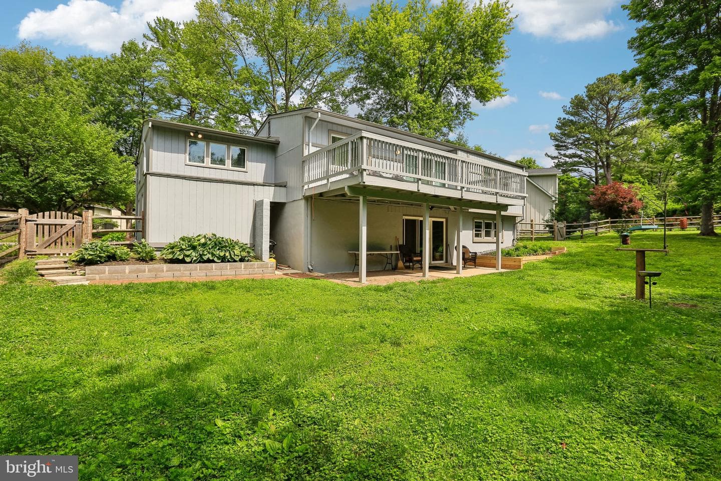 10128 Goodbody Court photo 37