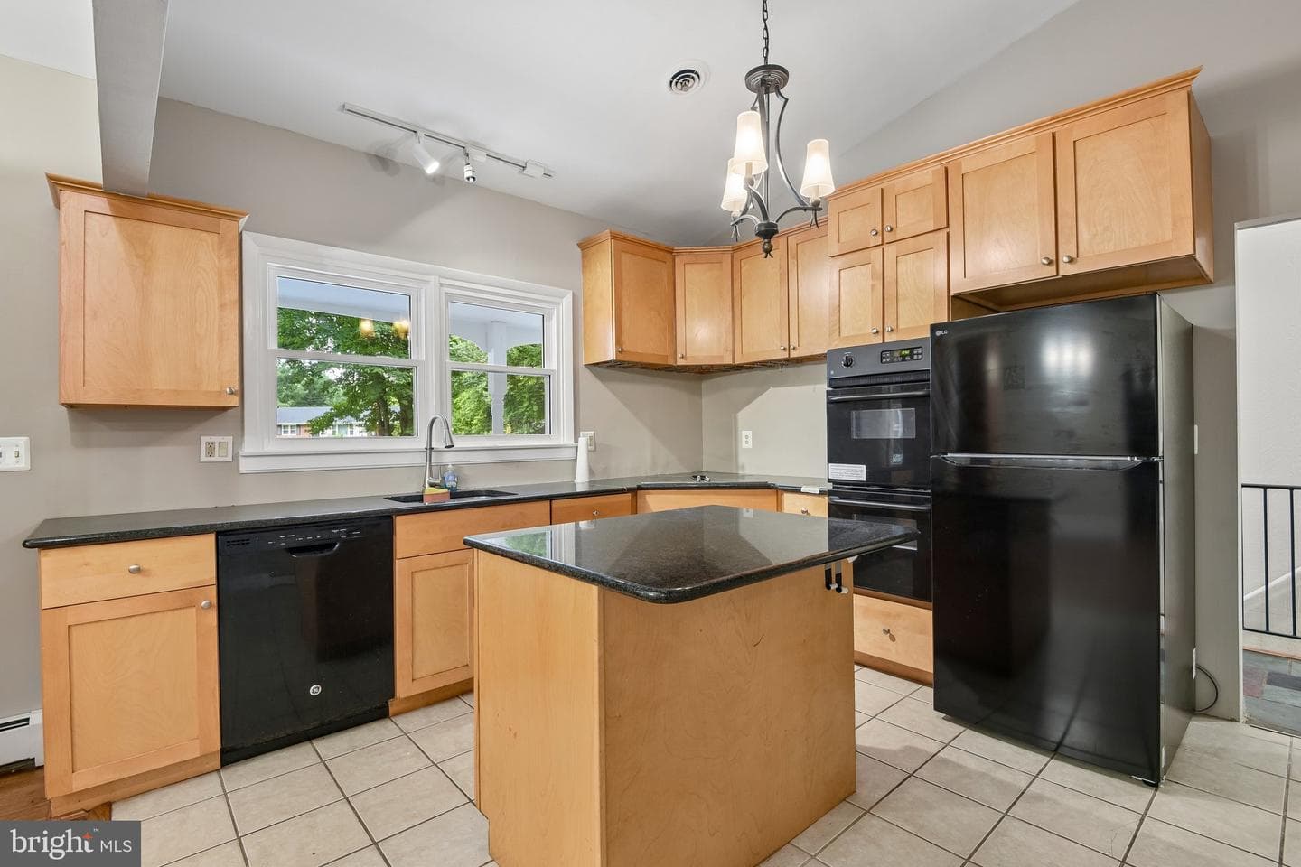 10206 Green Clover Court photo 6