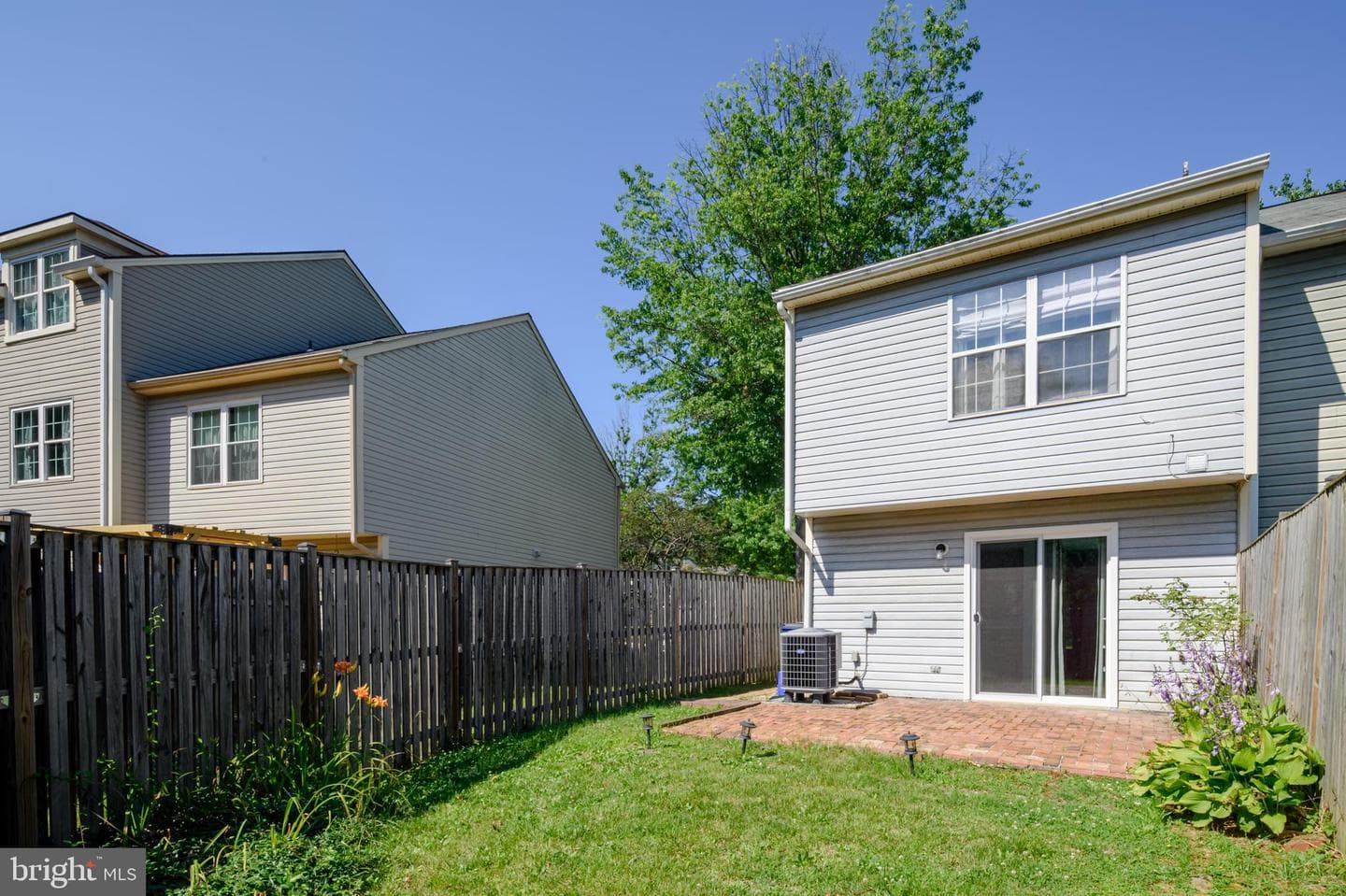 9614 Hingston Downs photo 23