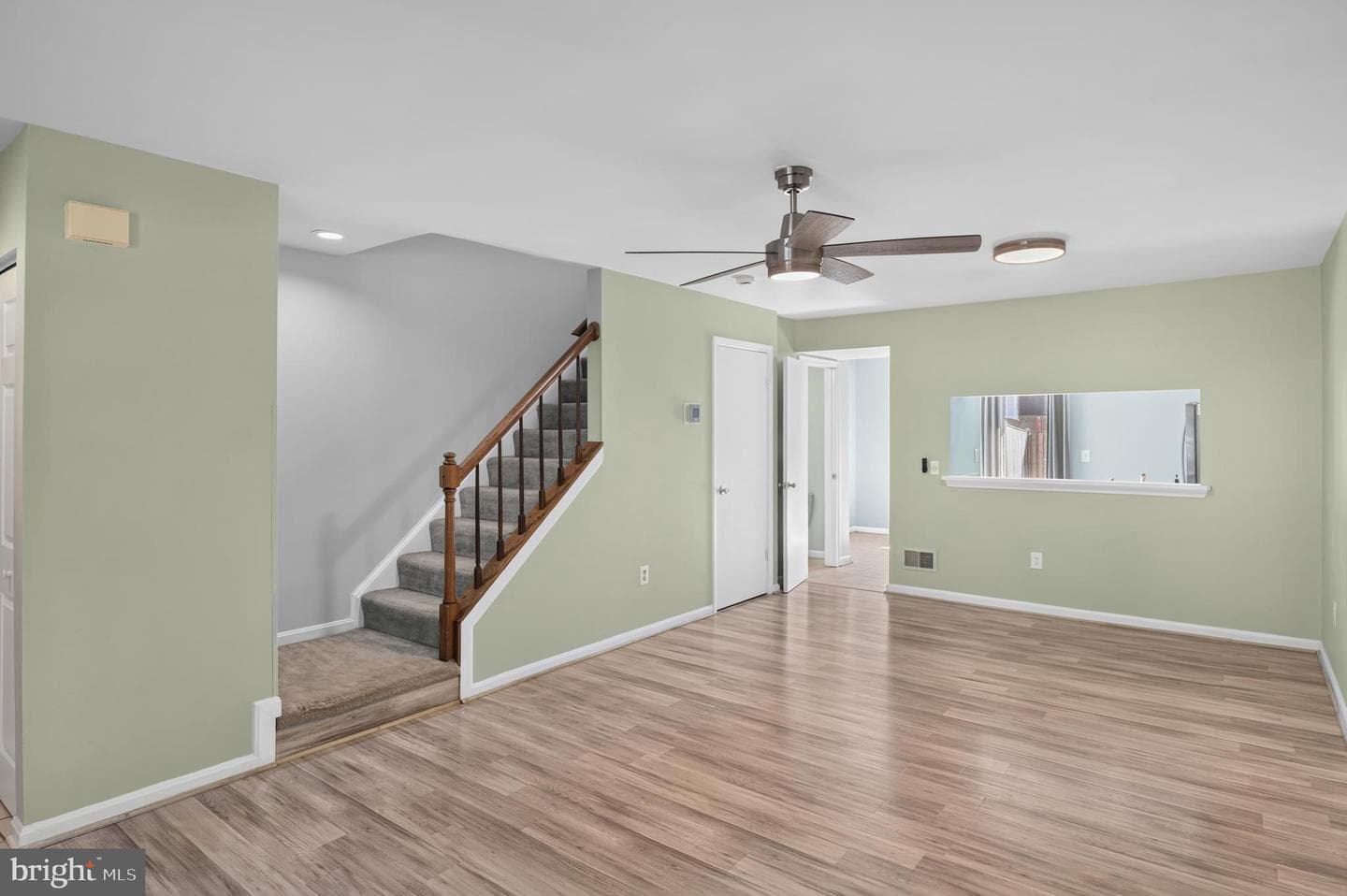 9614 Hingston Downs photo 4