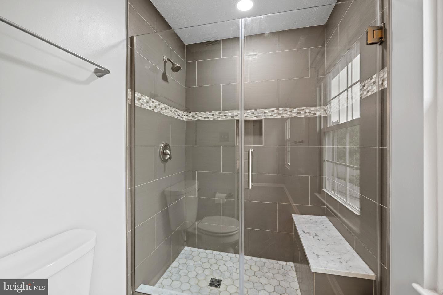 6428 Coxwold Drive photo 31