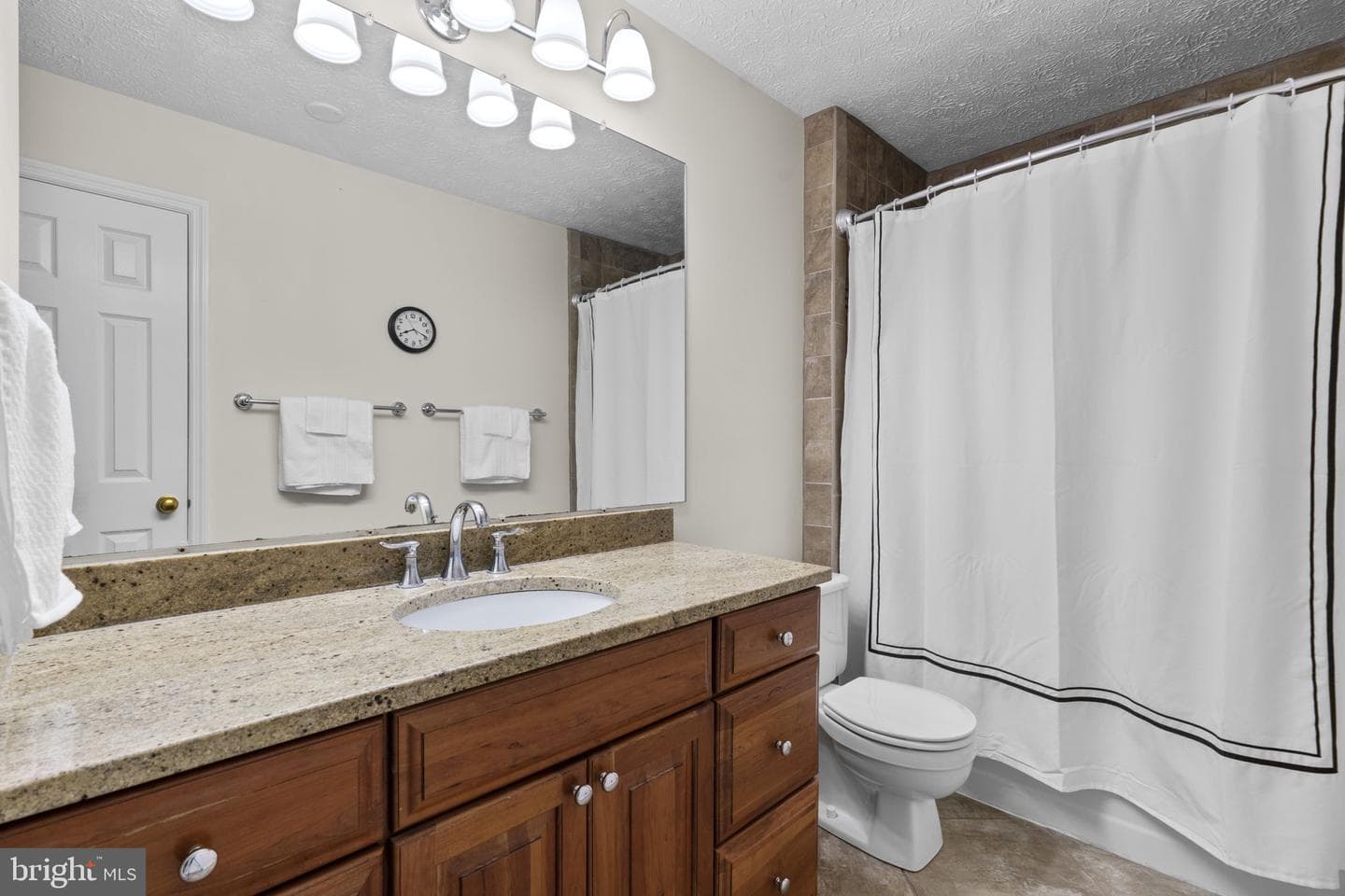 8366 Chestnut Farm Lane photo 33