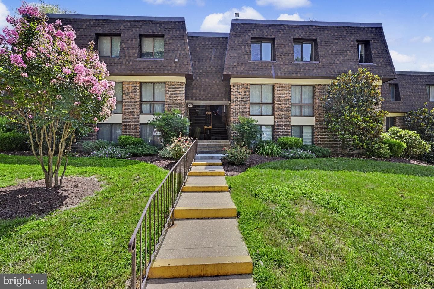 5240 W Running Brook Road W #302, Columbia