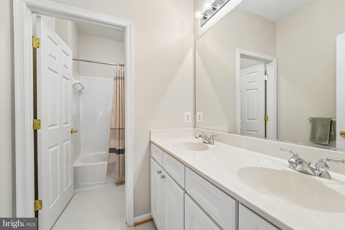 8893 Shining Oceans Way #15 photo 24