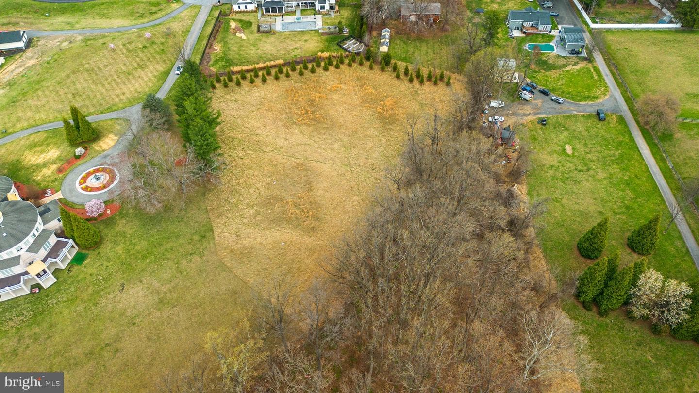12425 Hill Crest photo 26