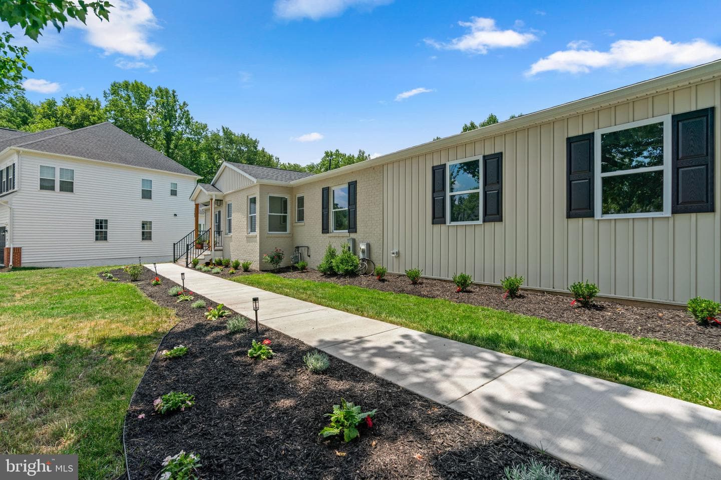 5404 Radel Court photo 4