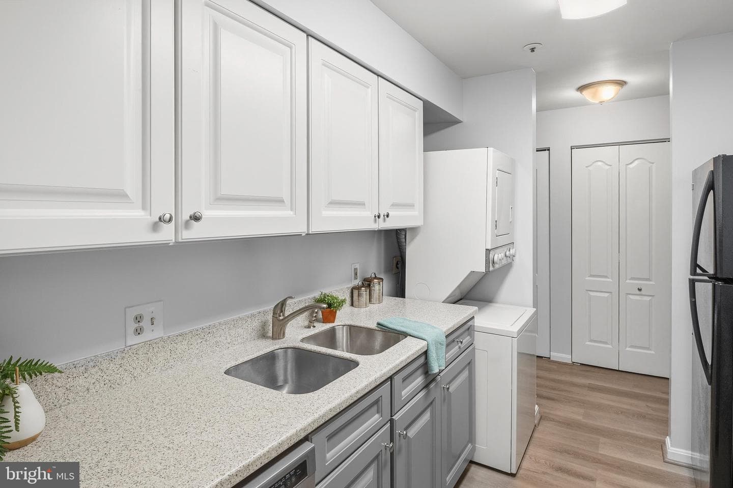 8390 Montgomery Run Road #E photo 12
