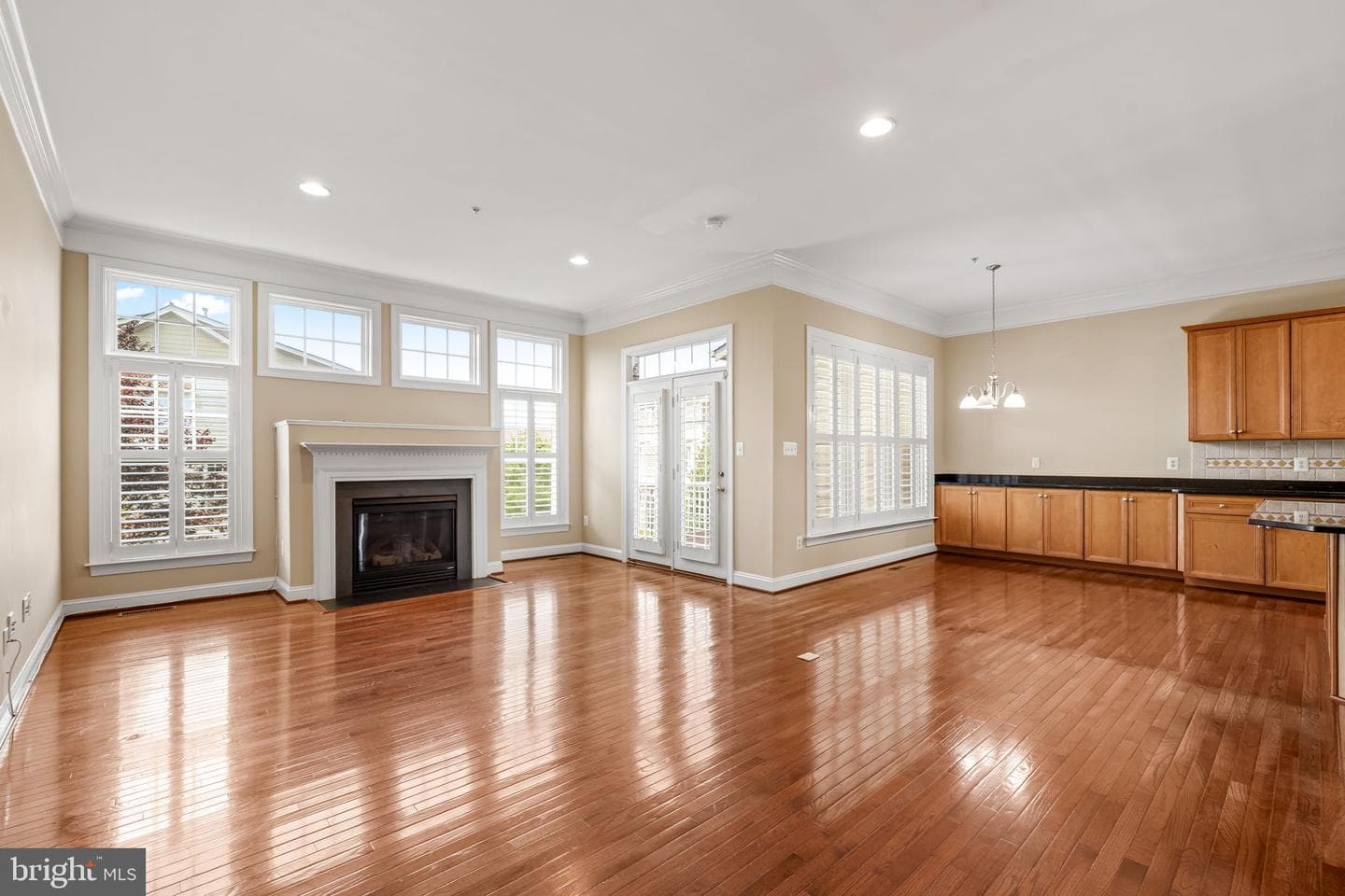 8803 Mirror Lake Way photo 12