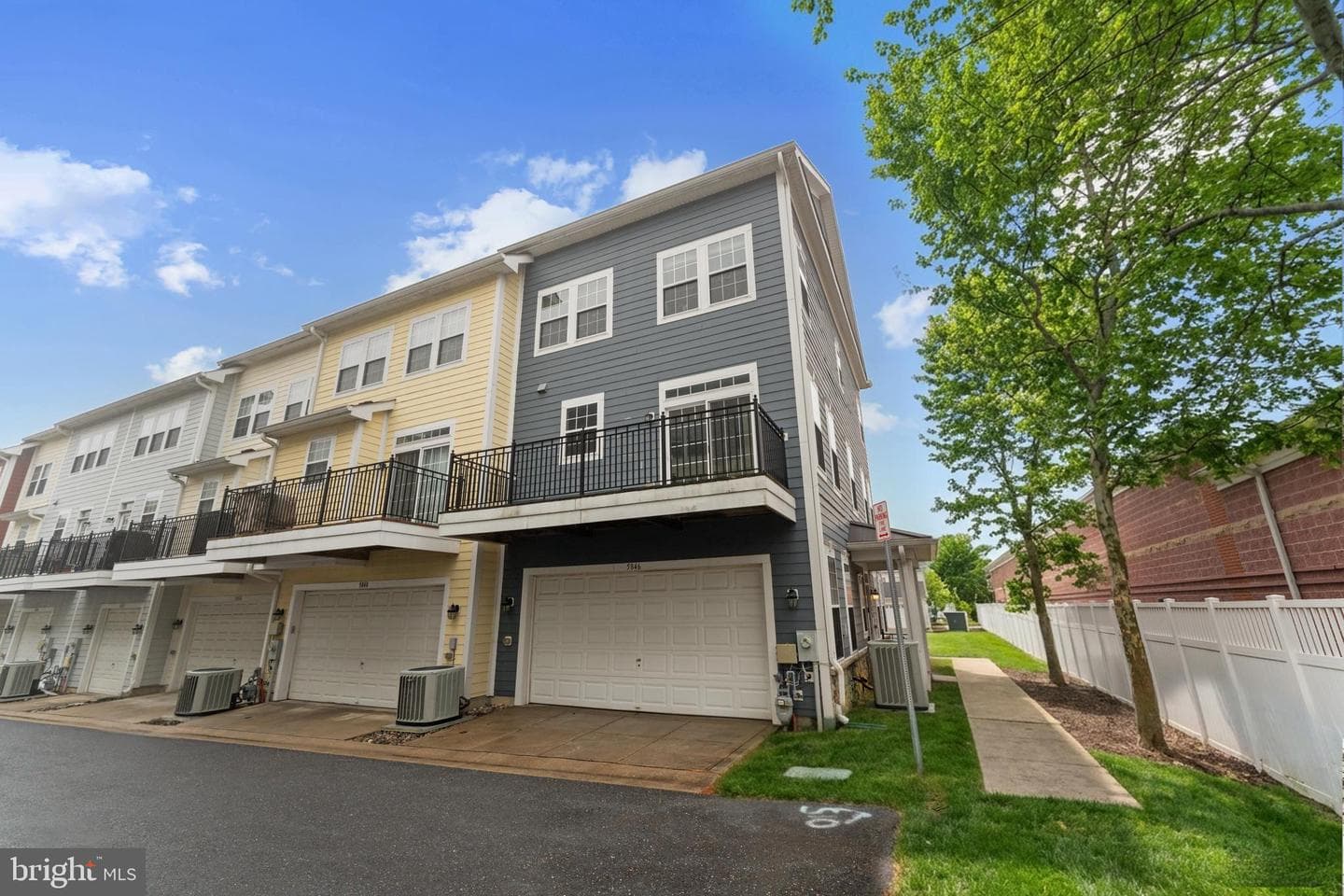 5846 Donovan Lane photo 32