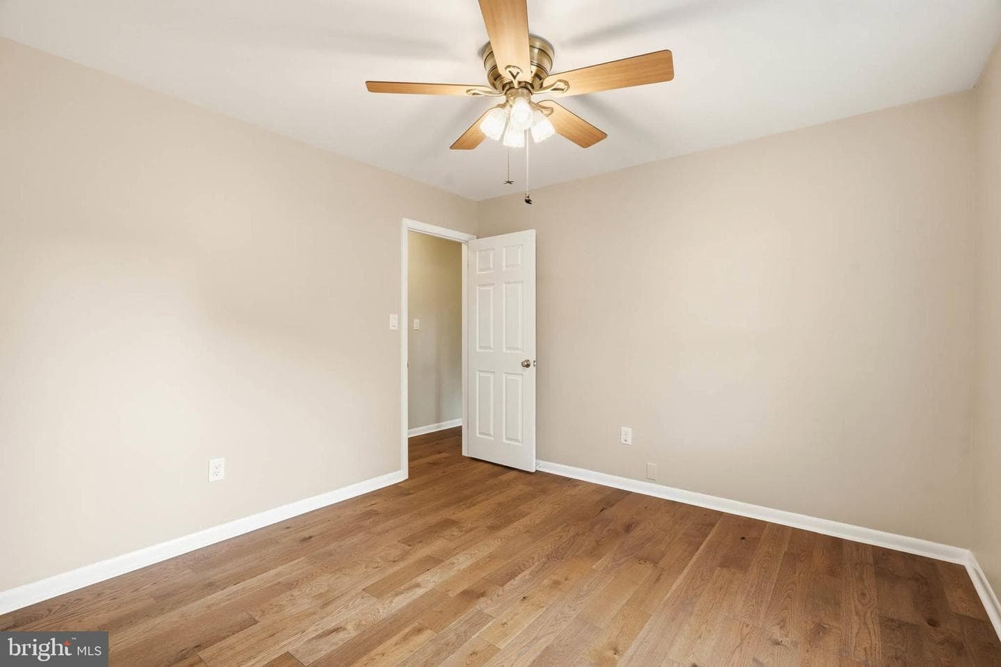 6717 Sewells Orchard Drive photo 30