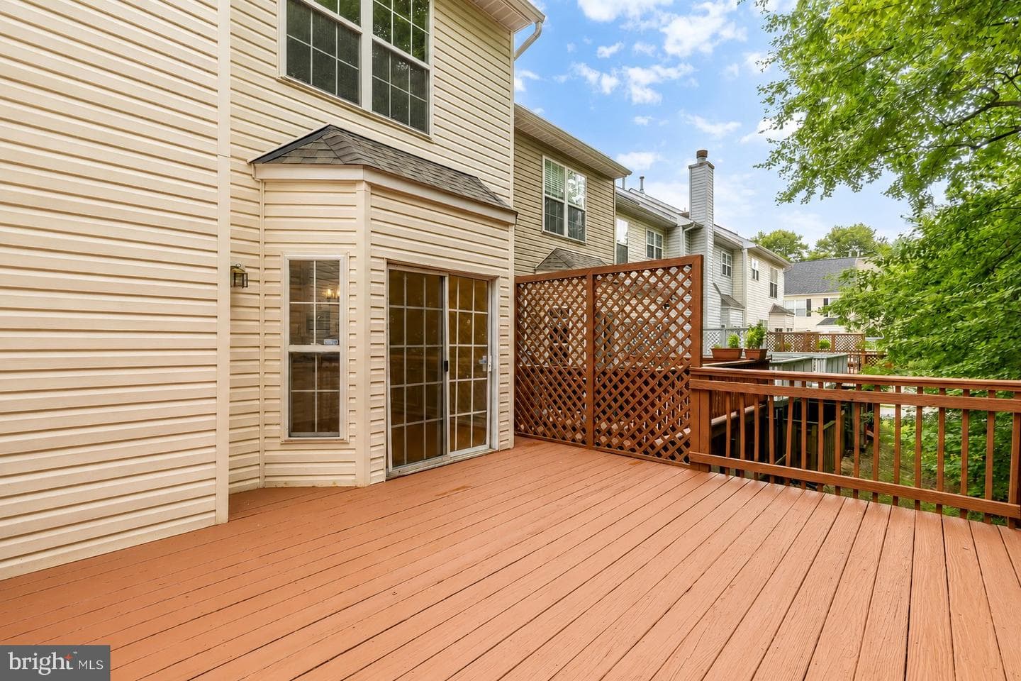 5748 Goldfinch Court photo 31