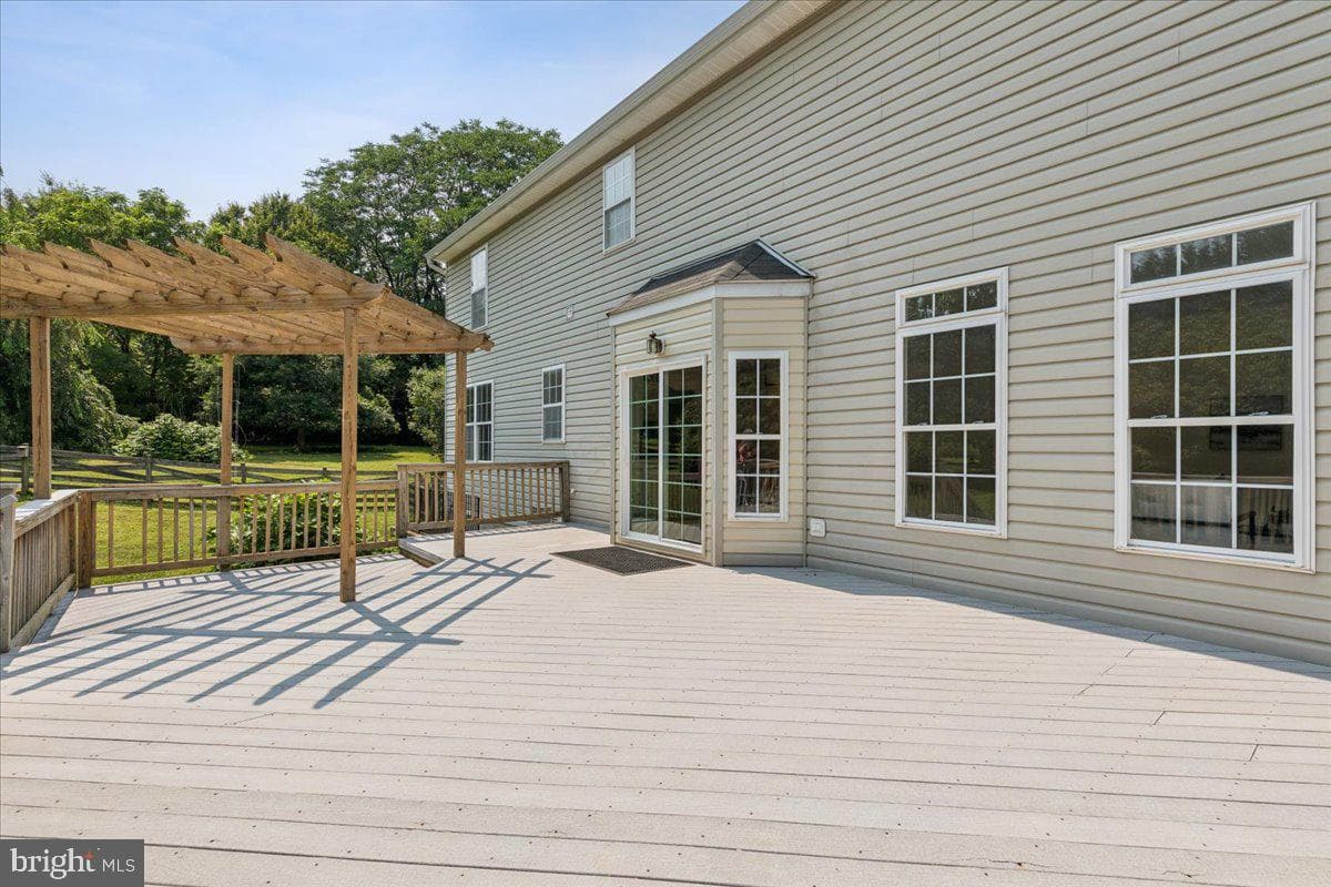 17260 Old Frederick Road photo 72