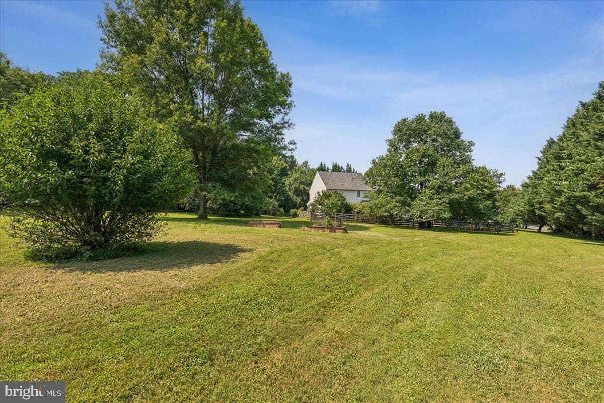 17260 Old Frederick Road photo 82
