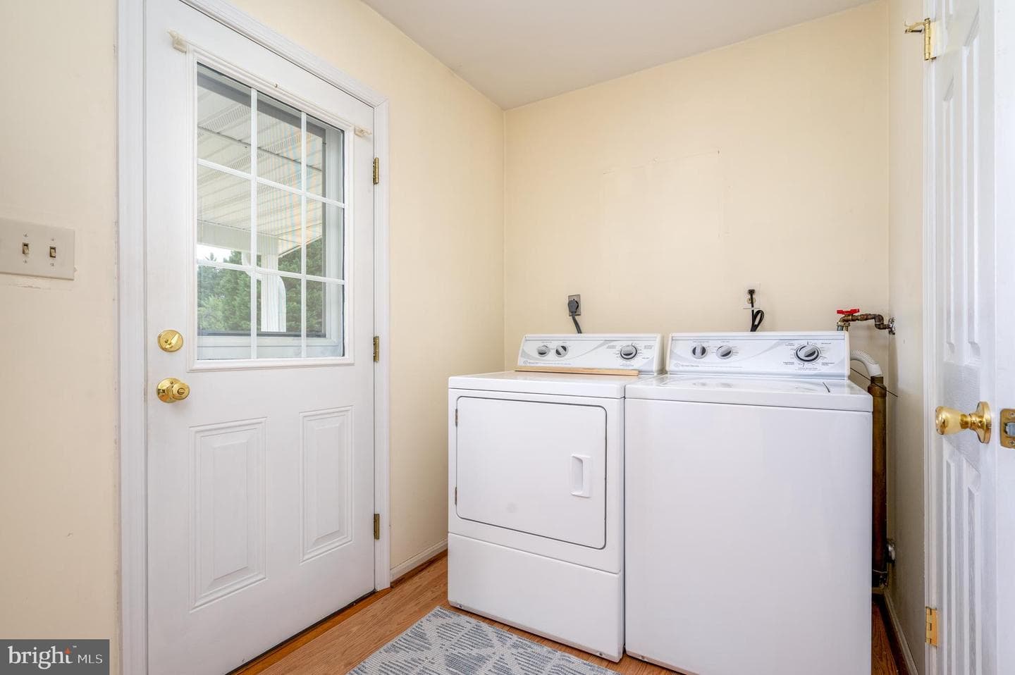 4900 Ilchester Road photo 17