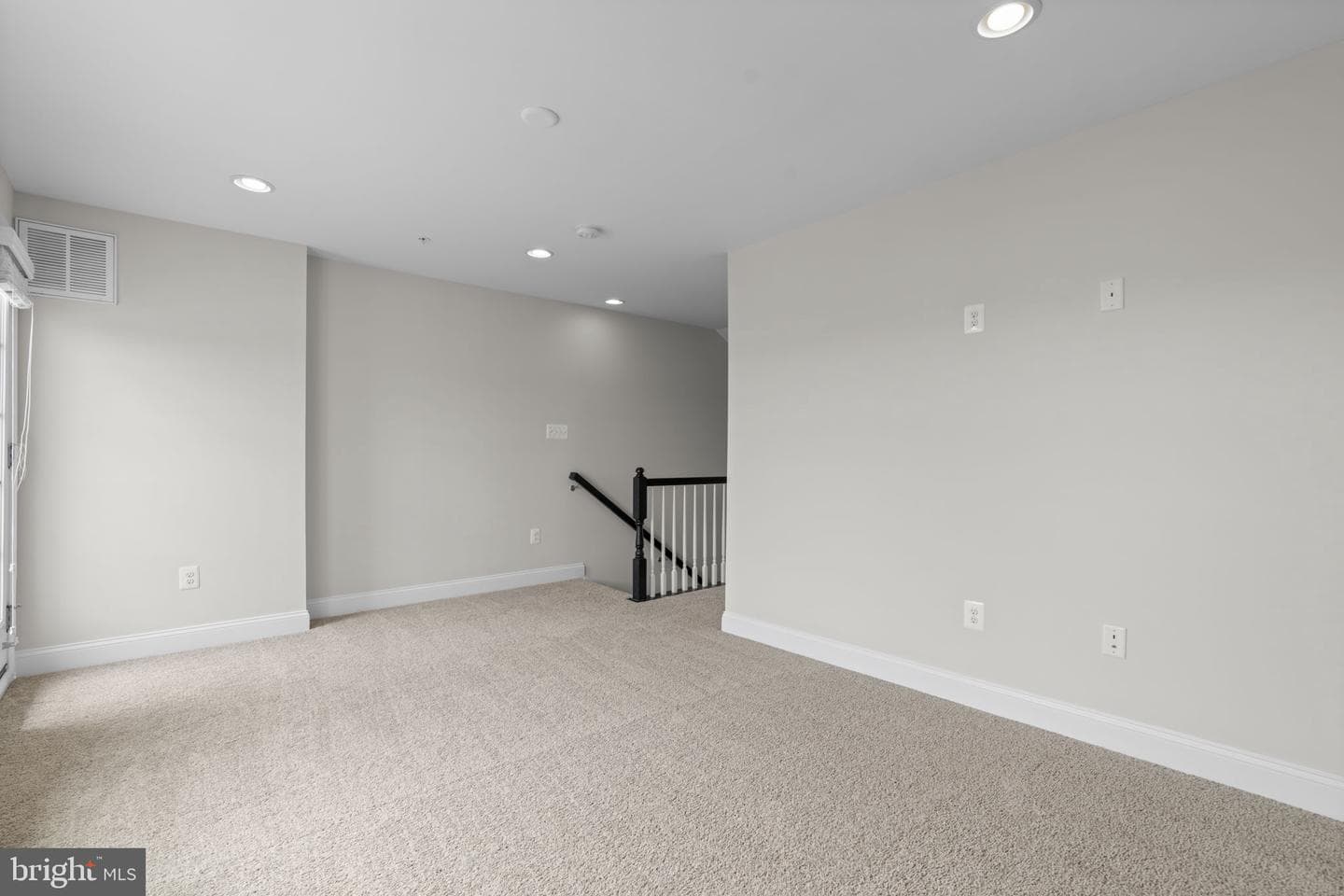 7024 Rackham Way photo 28