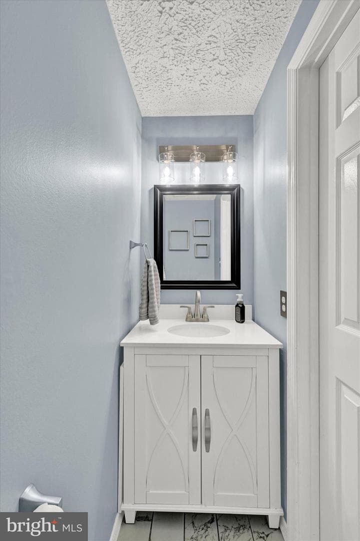 10843 Olde Woods Way photo 14