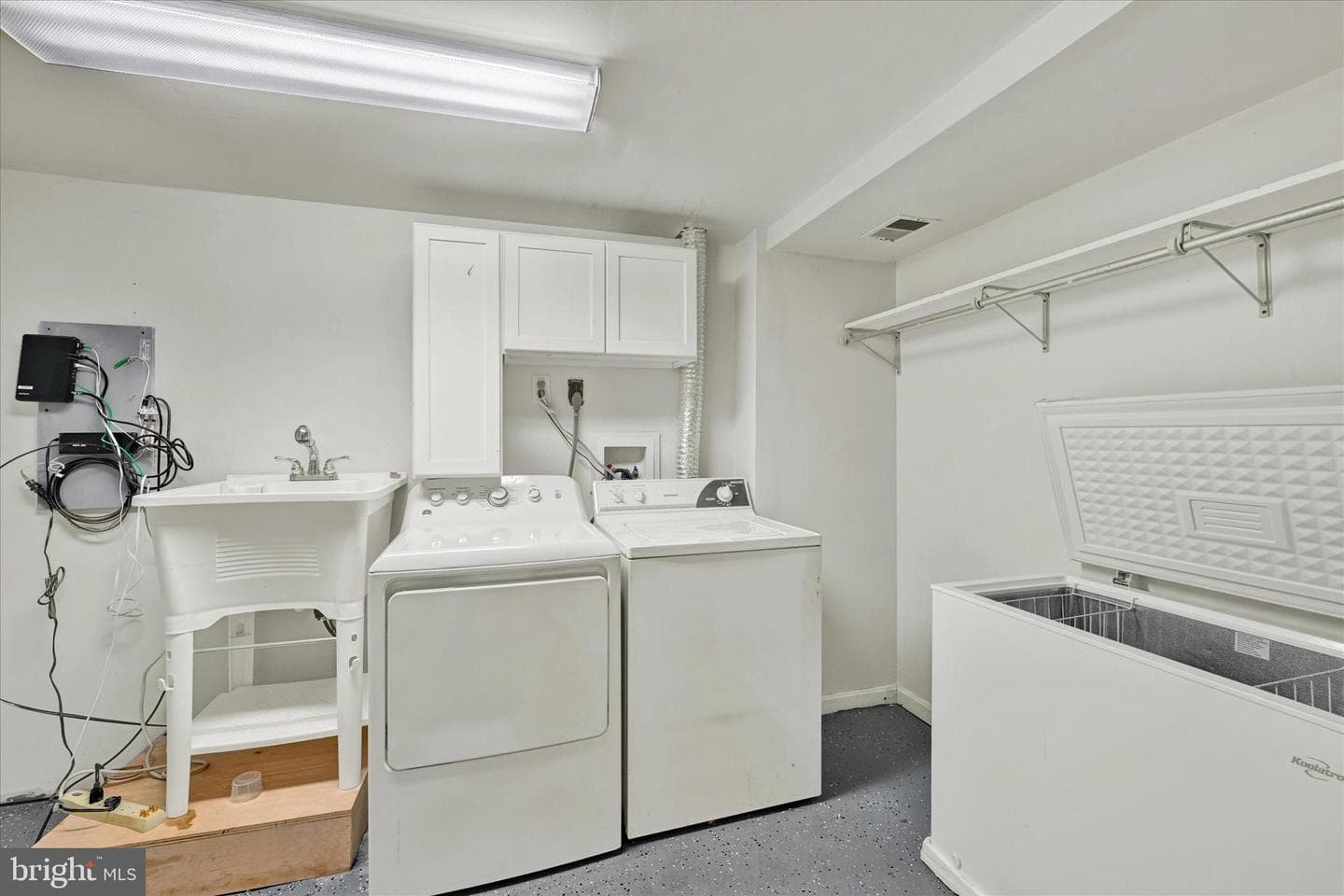 10843 Olde Woods Way photo 21