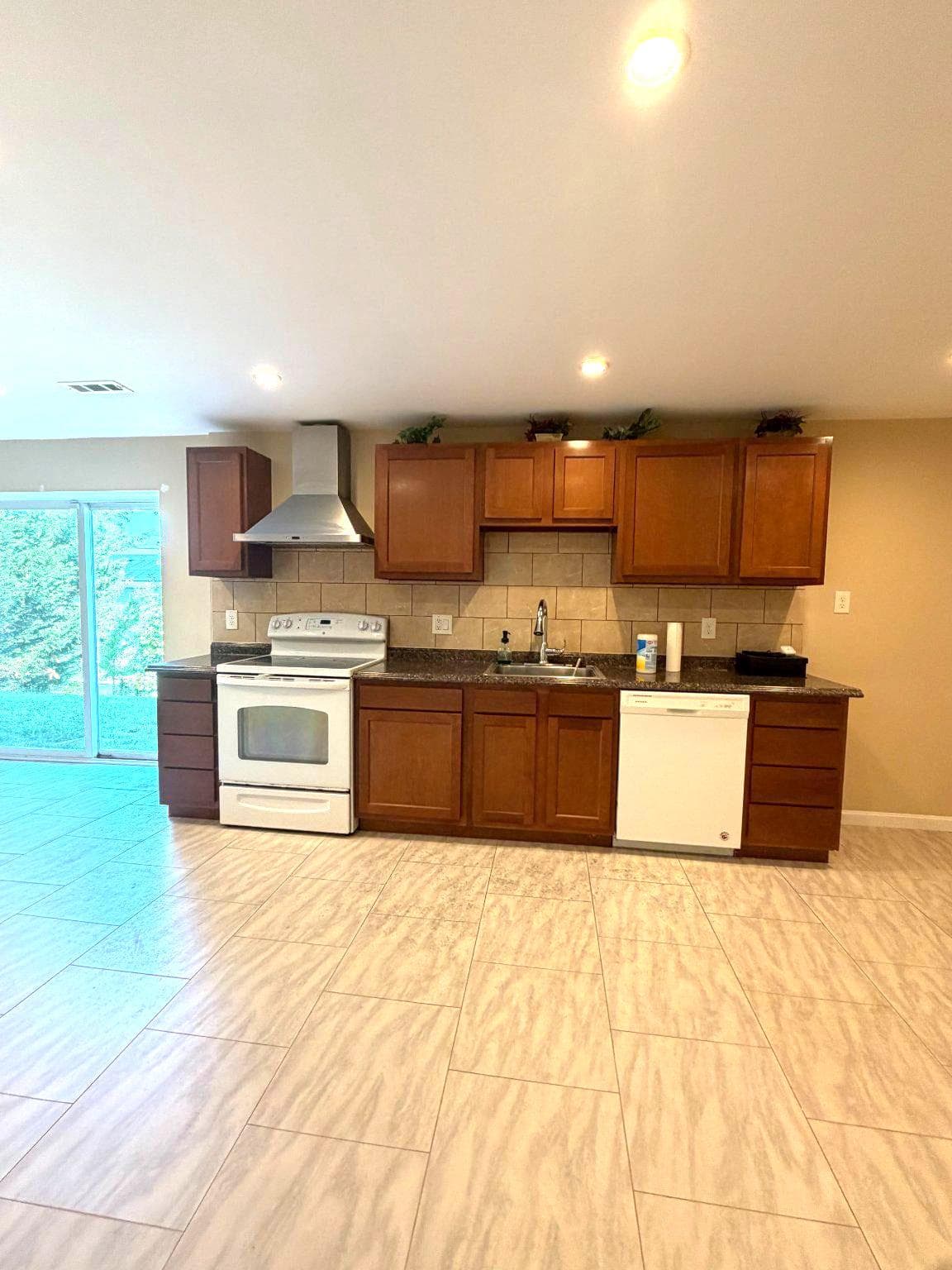 6122 Noah Way photo 20