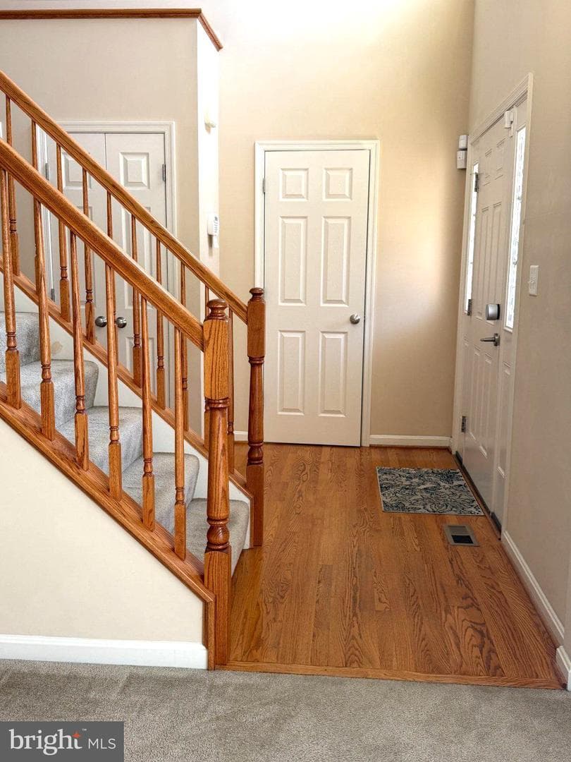 6122 Noah Way photo 3