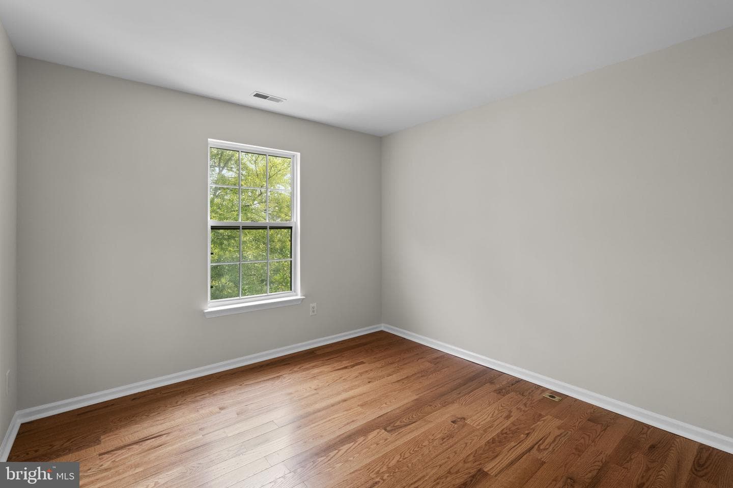 8787 Stonehouse Drive photo 32