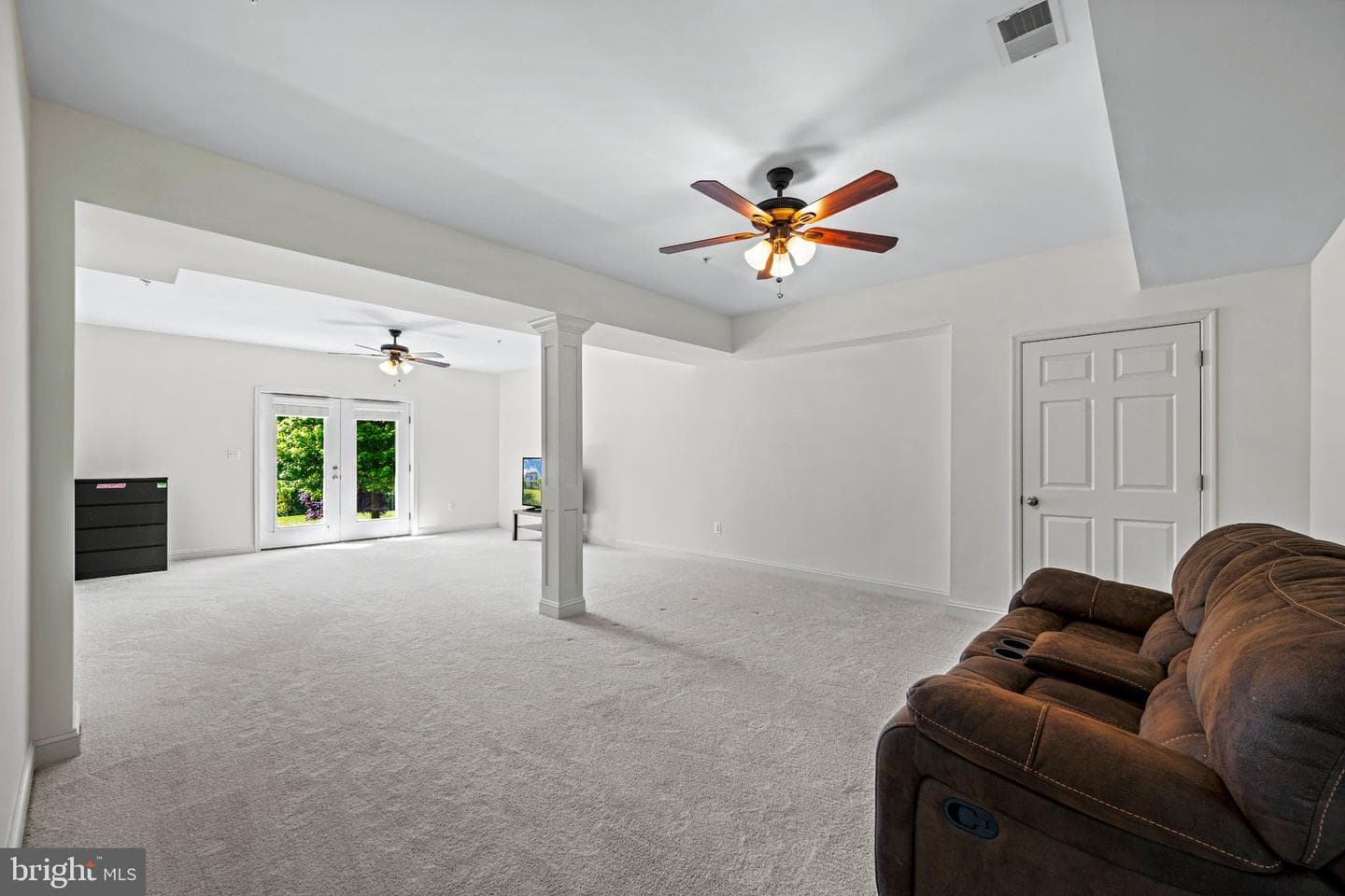 10693 Harding Road photo 45
