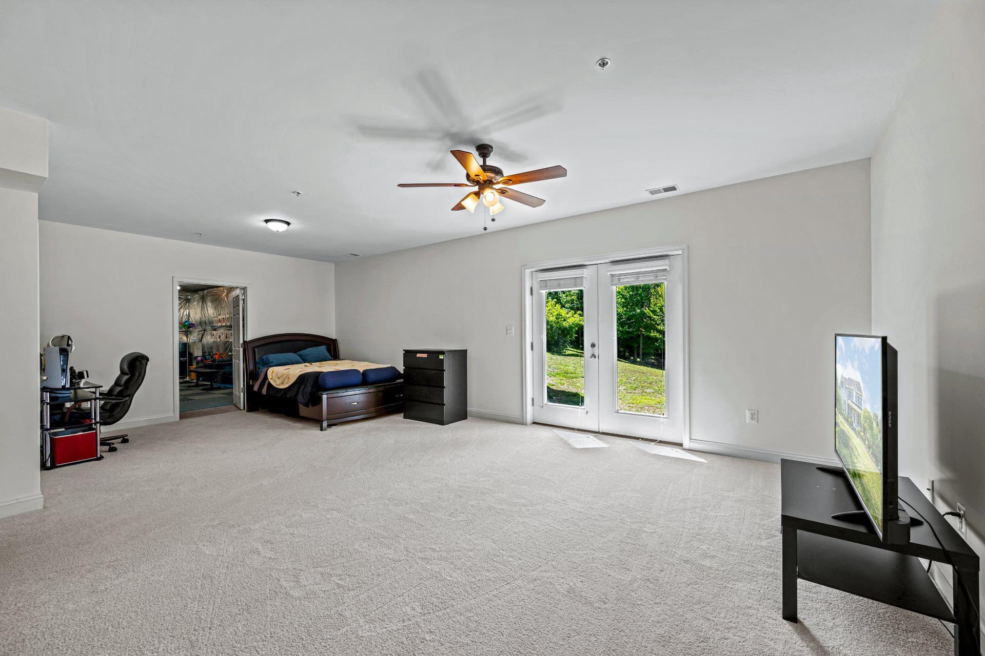 10693 Harding Road photo 47