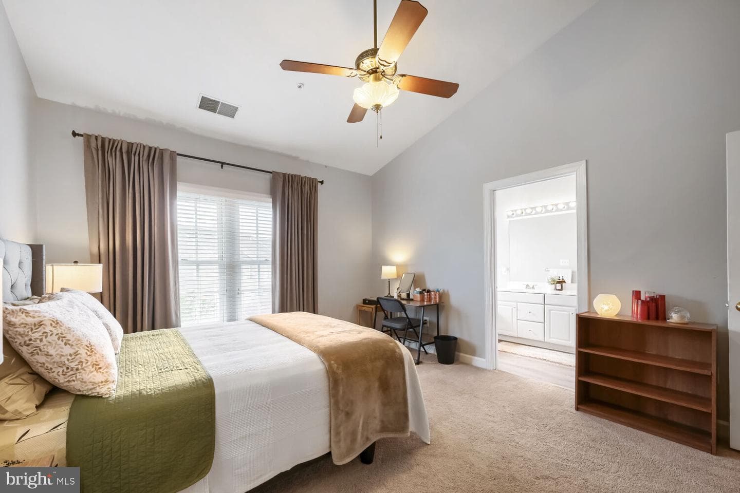 5911 Meadow Rose photo 16