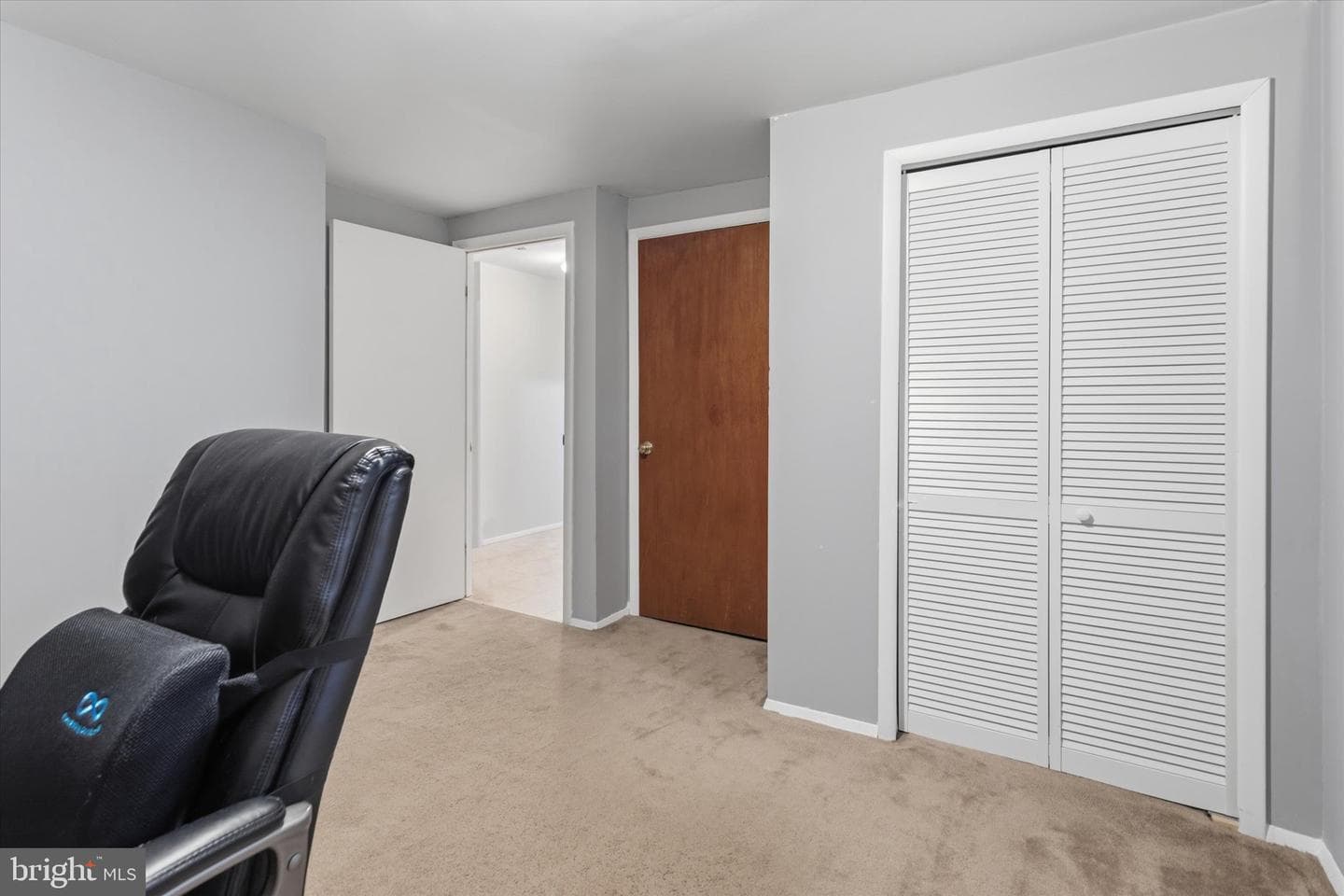 9752 Summer Park Court photo 33