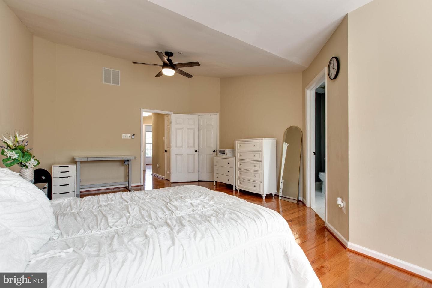 10700 Croydon Court photo 26