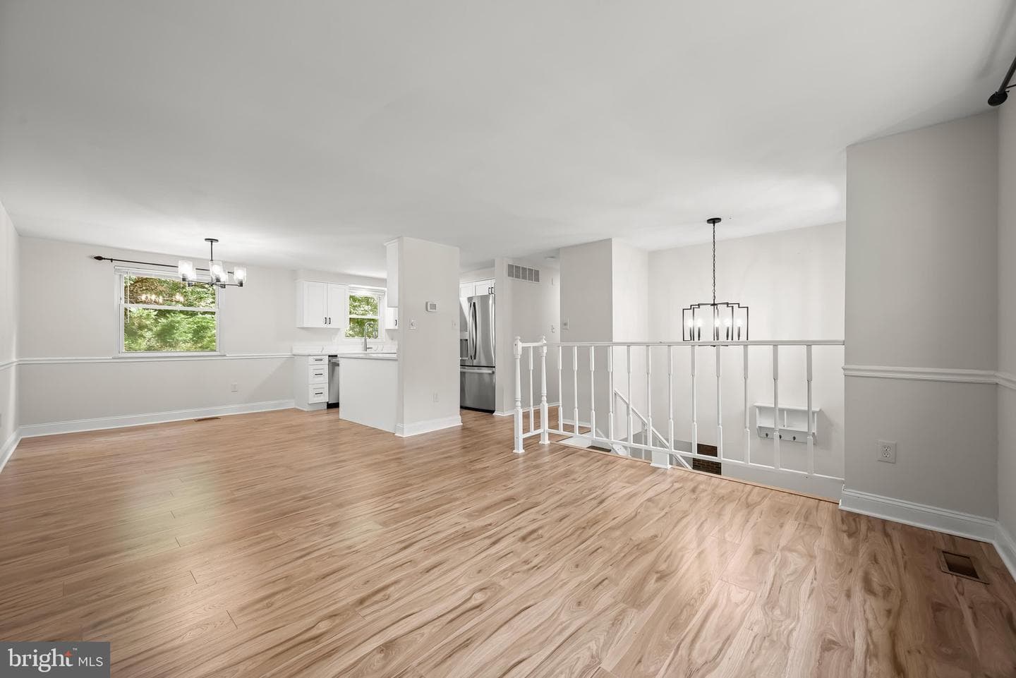 5435 The Bridle Path photo 15