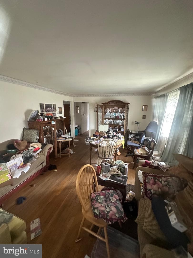 9126 Grant Avenue photo 11
