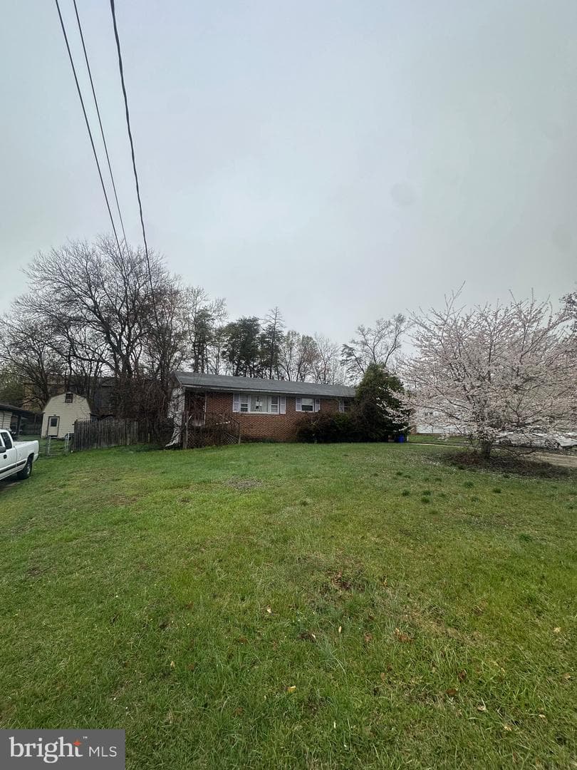 9126 Grant Avenue, Laurel