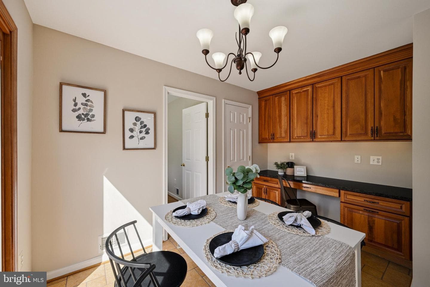 5016 Brampton Parkway photo 22