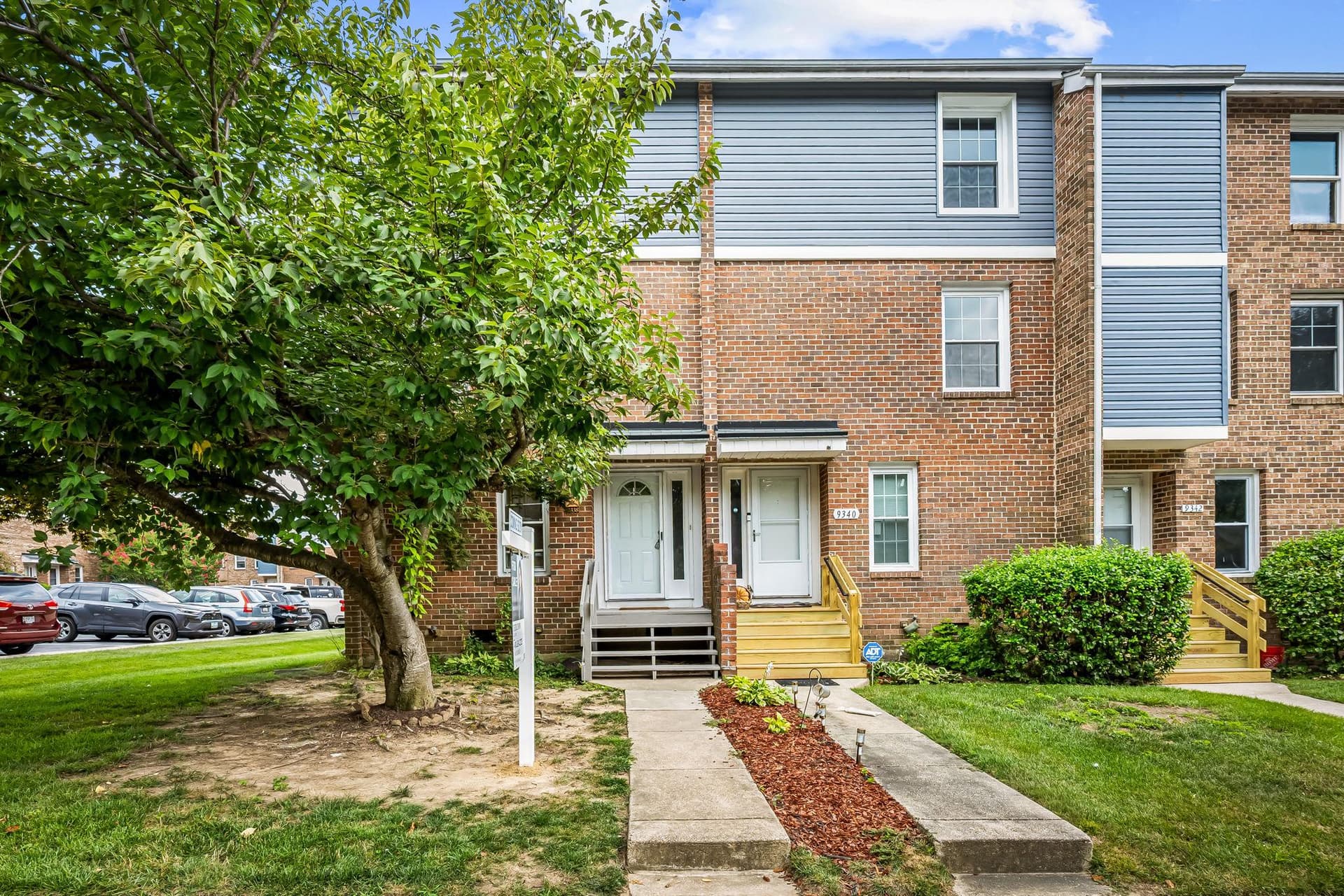 9338 Canterbury Riding, Laurel