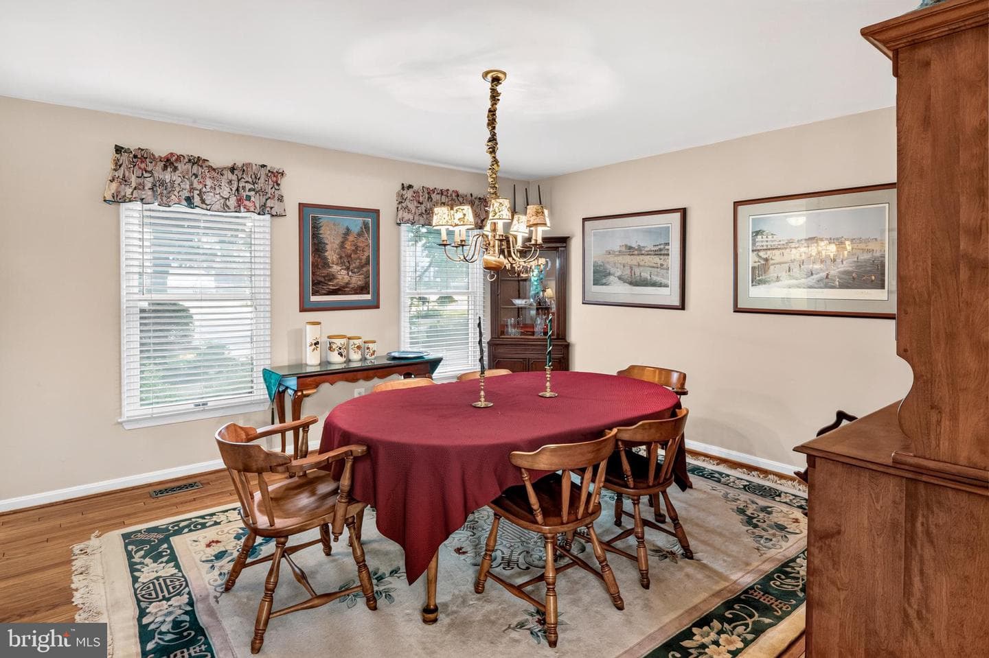 8518 Rosecroft Terrace photo 7