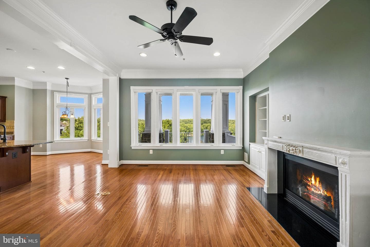 8741 Lake Edge Drive photo 29