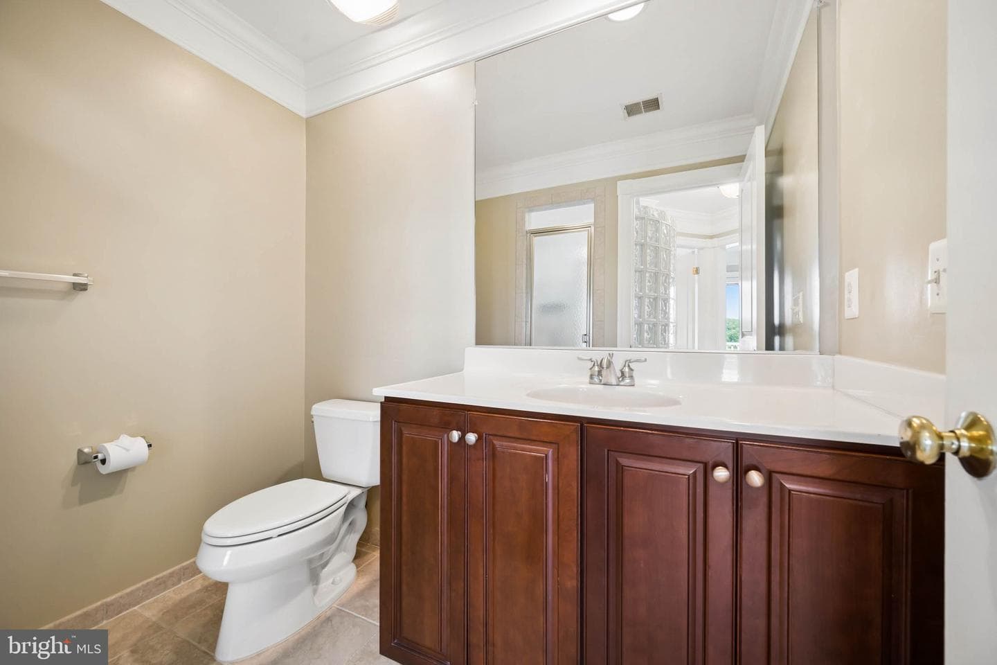 8741 Lake Edge Drive photo 43