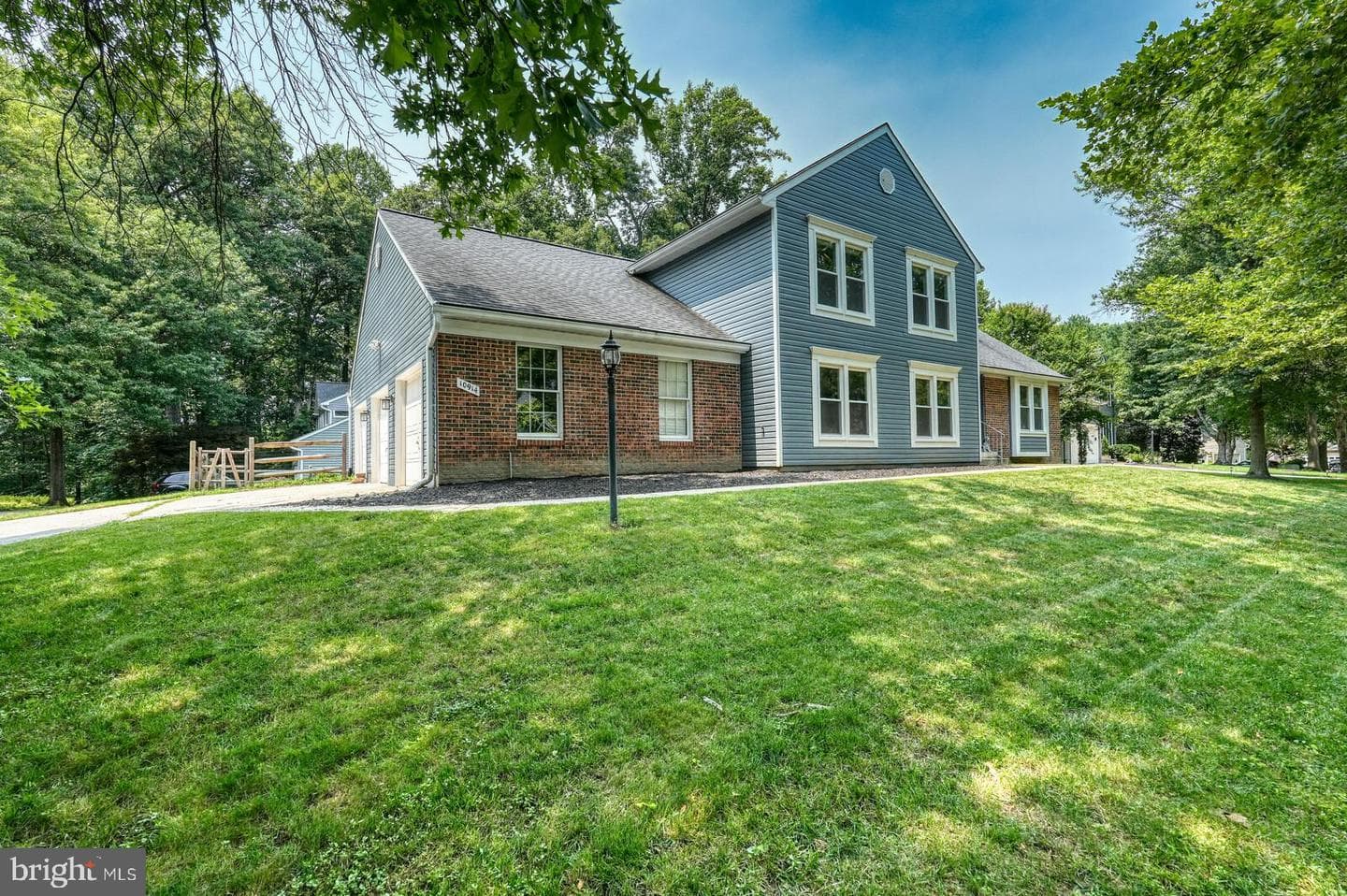 10914 Shadow Lane photo 4