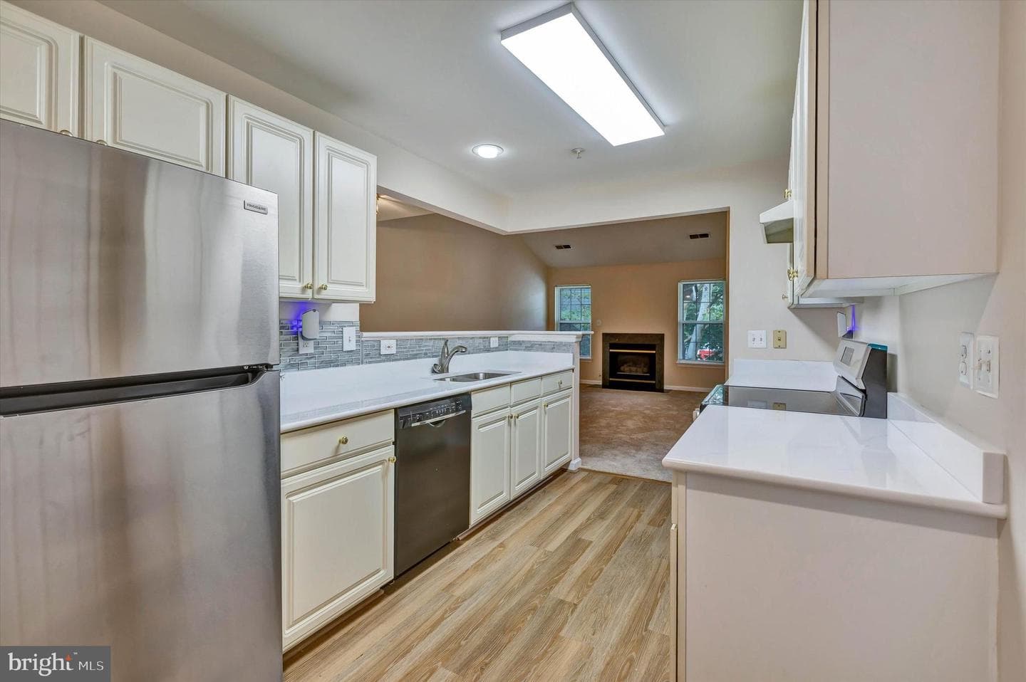 5844 Wyndham Circle #303 photo 6