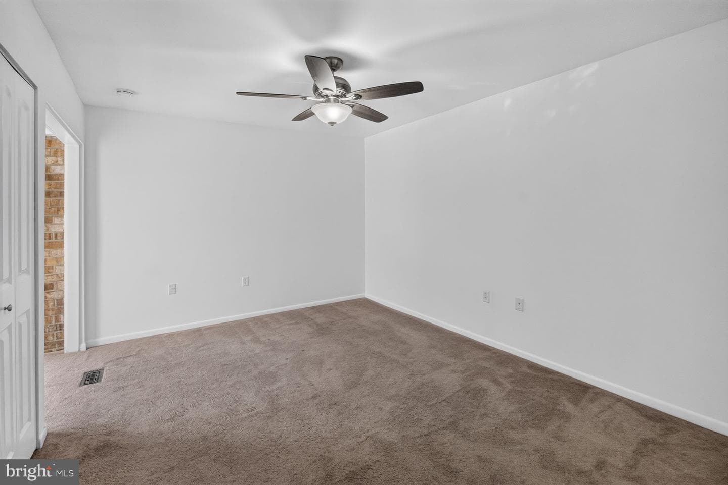 10577 Twin Rivers Road #10577 photo 20