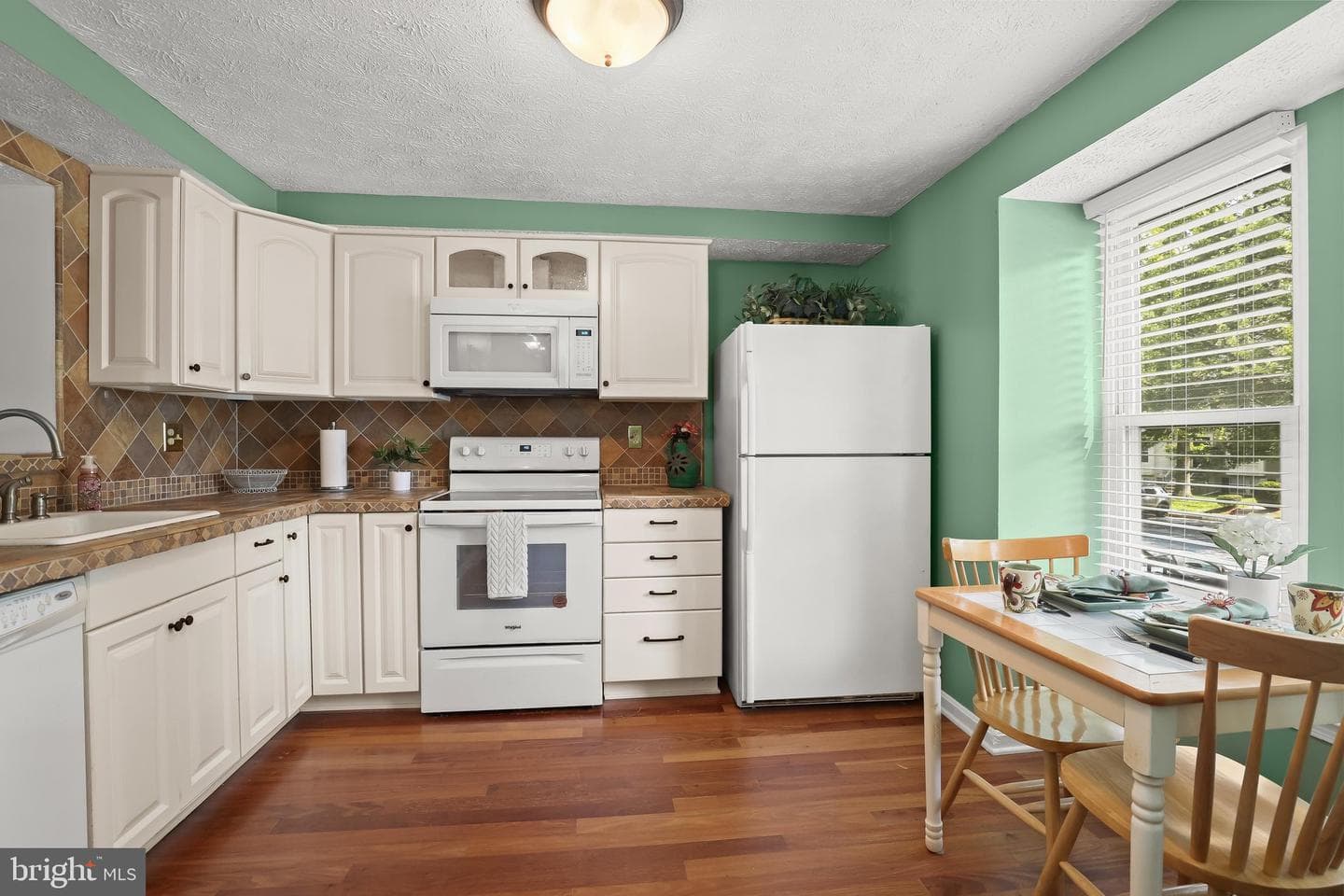 9422 Granite Hill Road photo 5