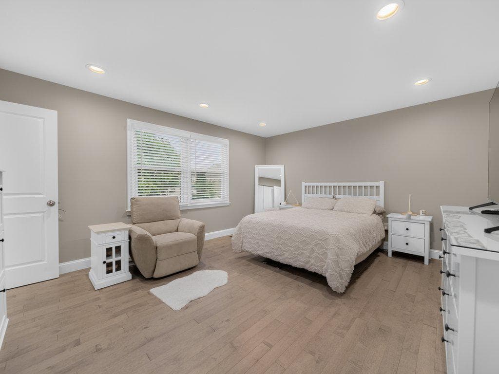 10124 Stansfield Road photo 21
