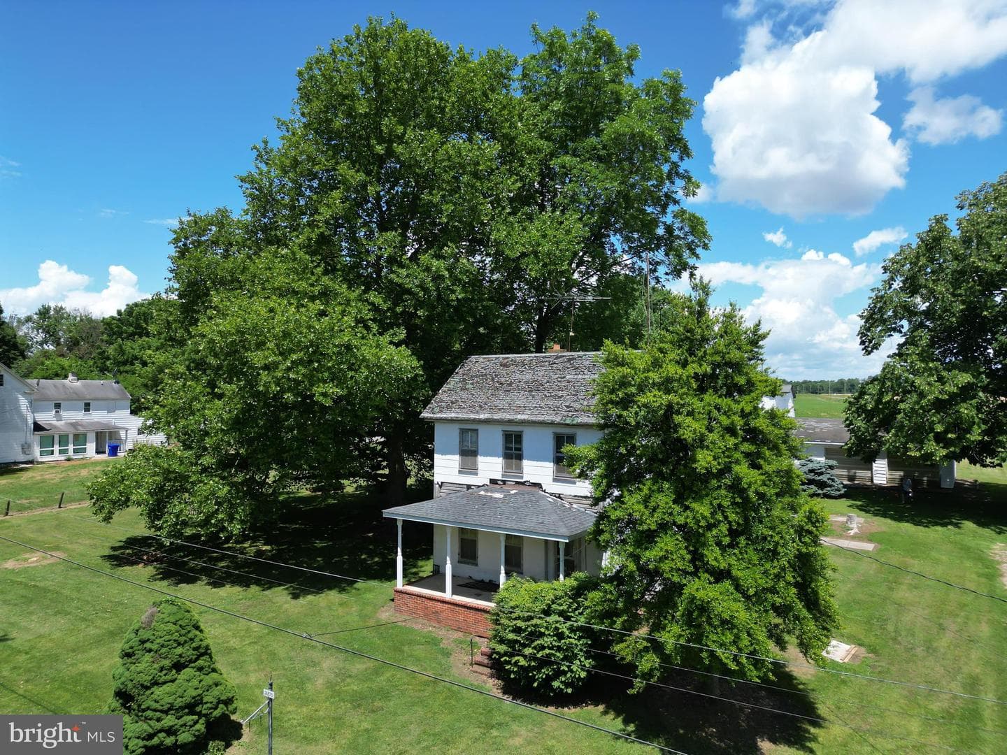 26670 Maple Ave photo 3