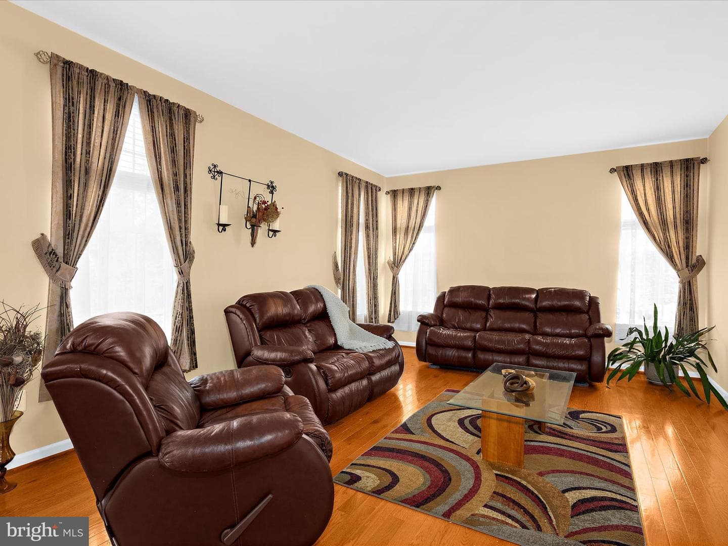 100 Adela Way photo 15
