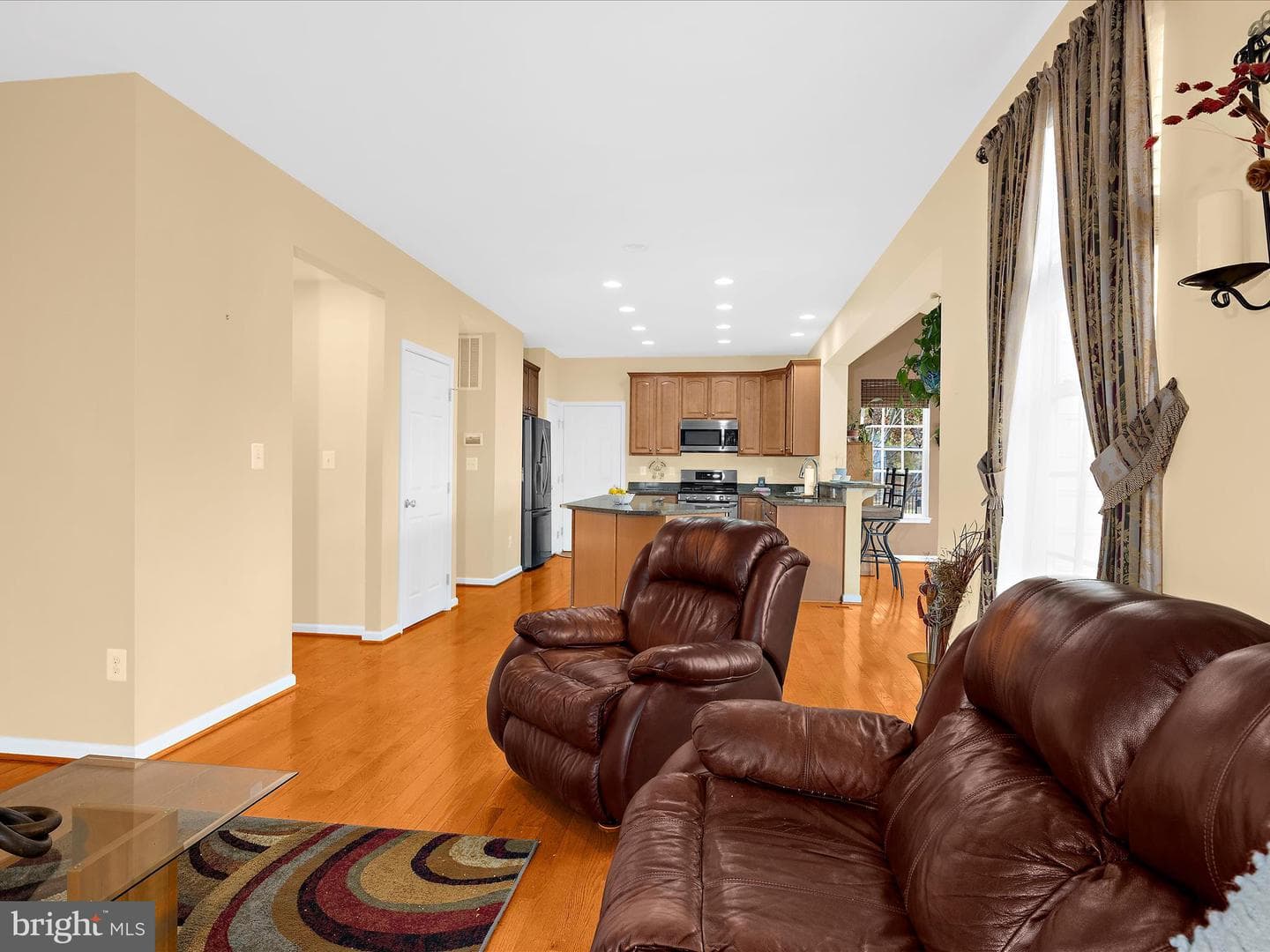 100 Adela Way photo 17