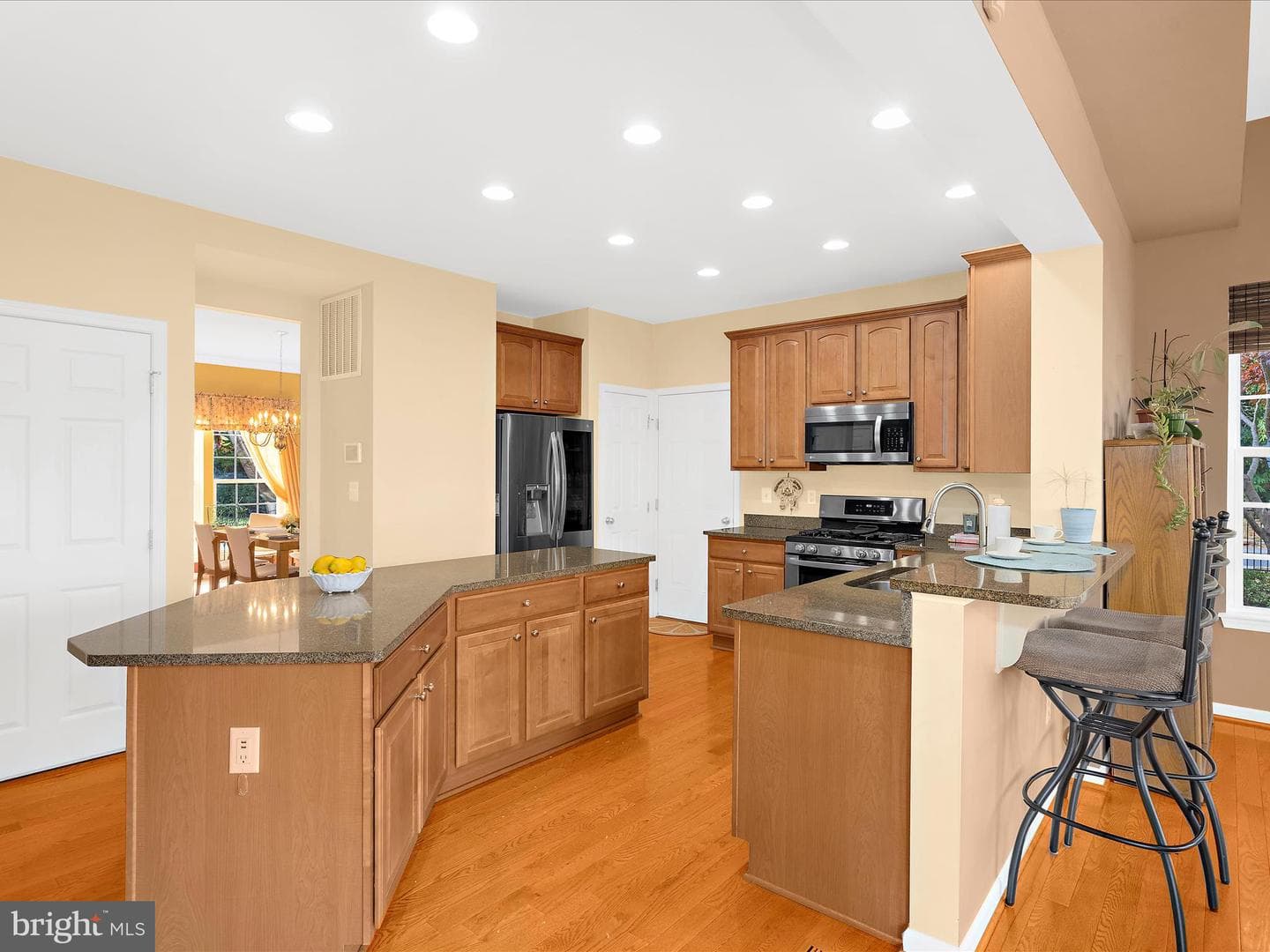 100 Adela Way photo 18