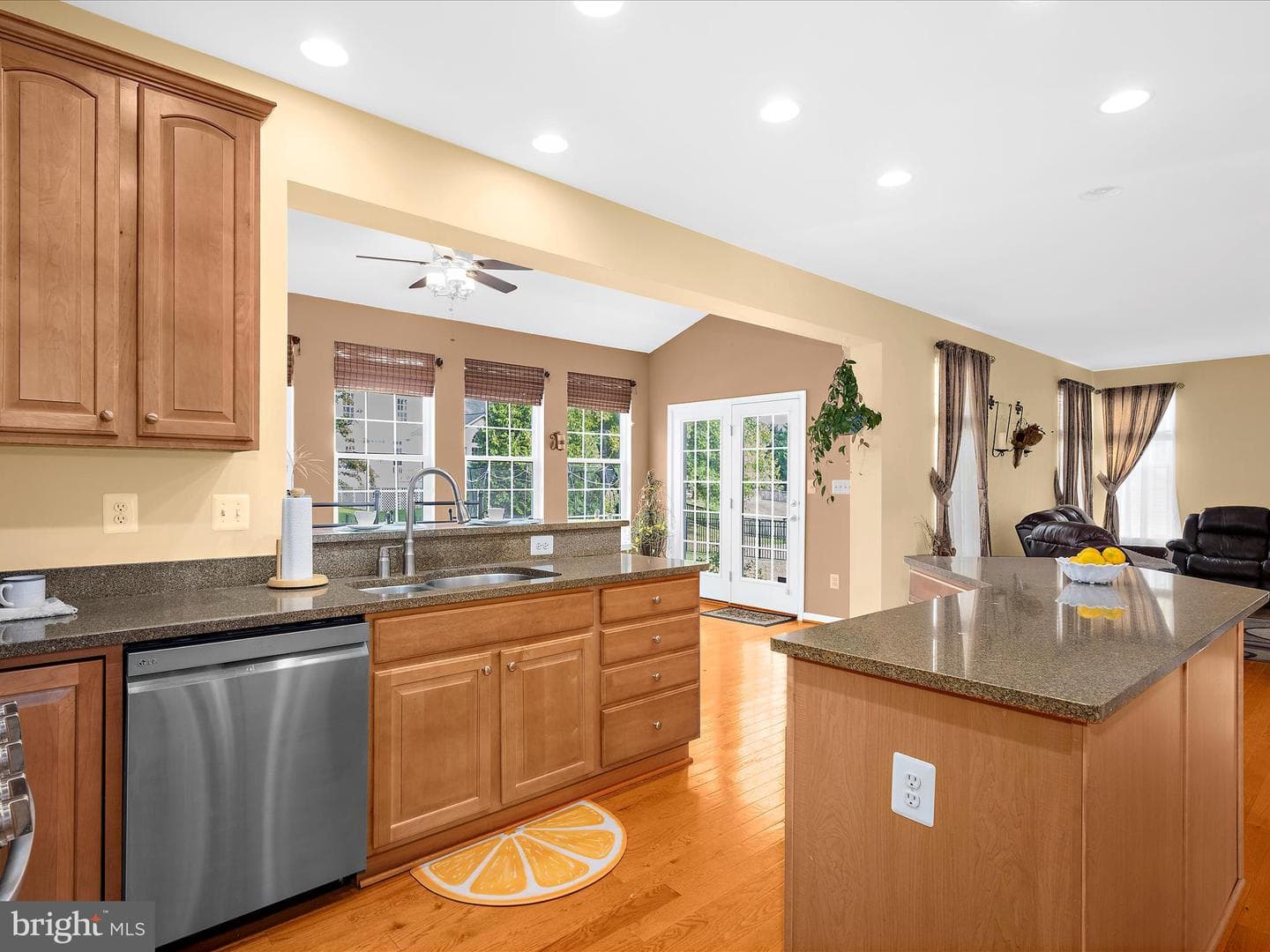 100 Adela Way photo 21