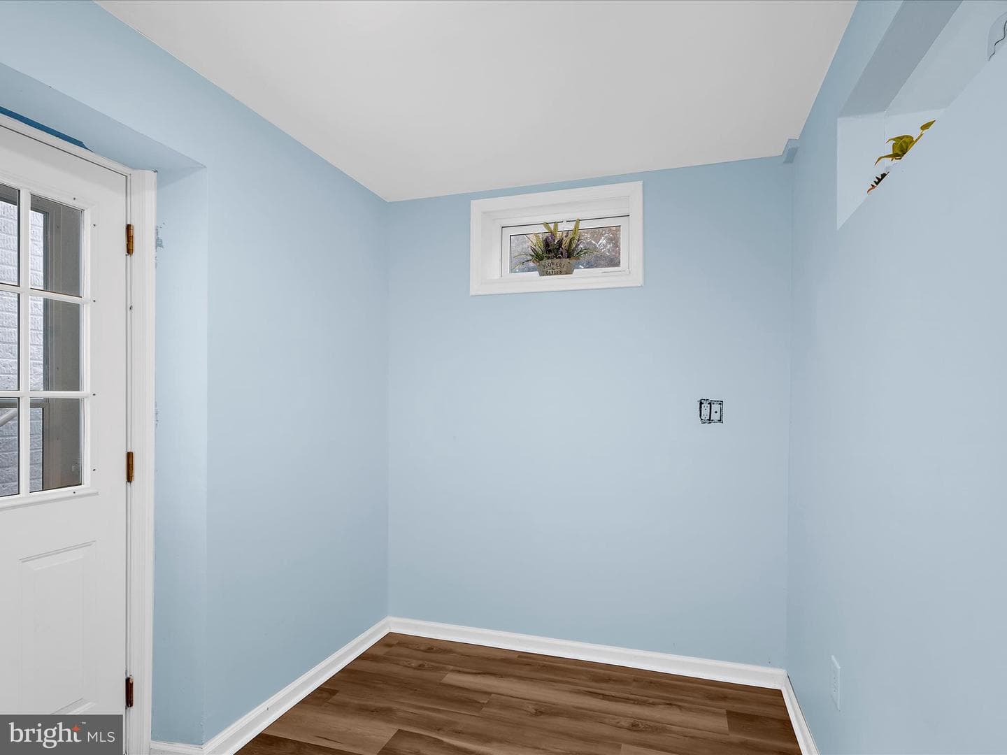100 Adela Way photo 38