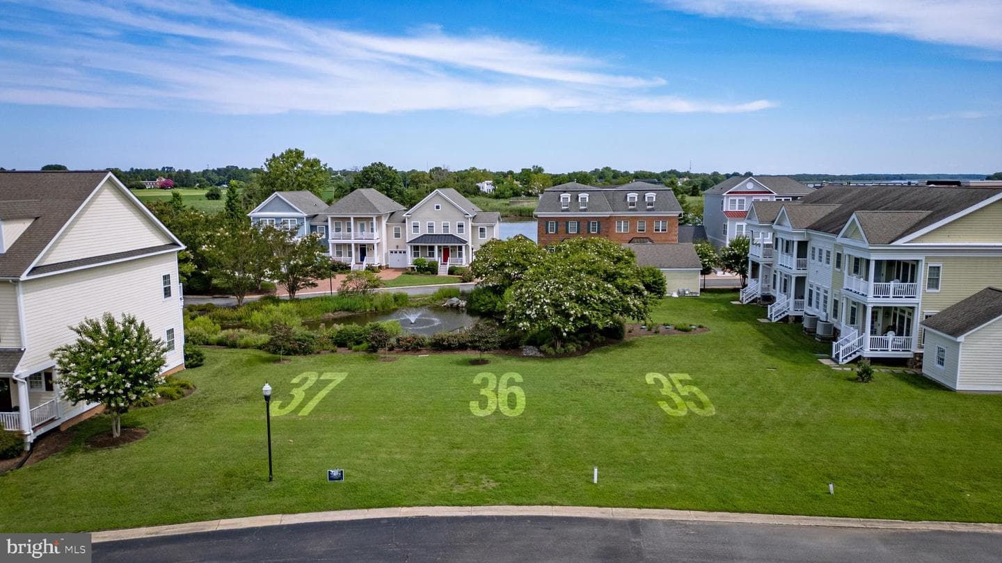 #35 Landing Lane photo 3
