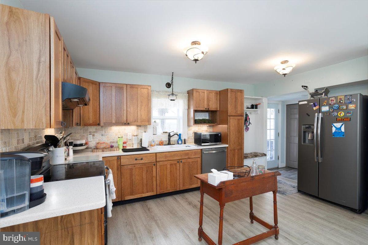 356 Cypress Street photo 5
